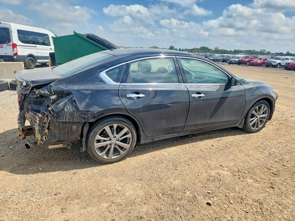 59118686 :رقم المزاد ، 1N4AL3AP5JC152600 vin ، 2018 Nissan Altima مزاد بيع