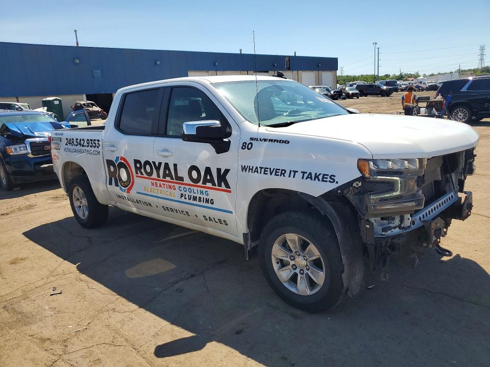 2021 Chevrolet Silverado მანქანა იყიდება აუქციონზე, vin: 1GCUYDED4MZ224208, აუქციონის ნომერი: 58370466