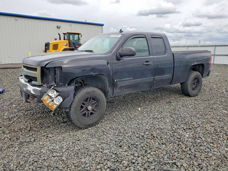 Auction sale of the 2008 Chevrolet Silverado, vin: 2GCEK19JX81295156, lot number: 55756836