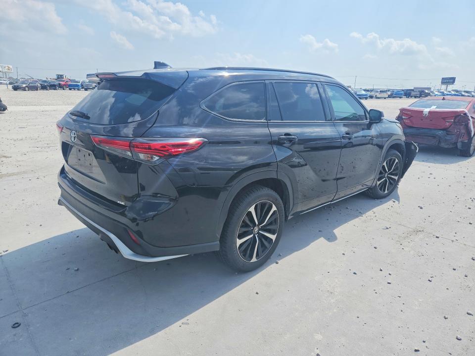 58058536 :رقم المزاد ، 5TDLZRAH3MS050521 vin ، 2021 Toyota Highlander مزاد بيع