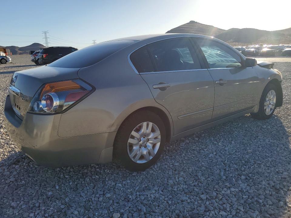 55736766 :رقم المزاد ، 1N4AL2AP0BN462251 vin ، 2011 Nissan Altima مزاد بيع