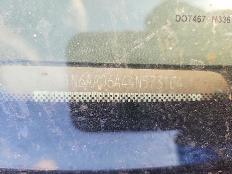 55872396 :رقم المزاد ، 1N6AA06A44N573104 vin ، 2004 Nissan Titan مزاد بيع