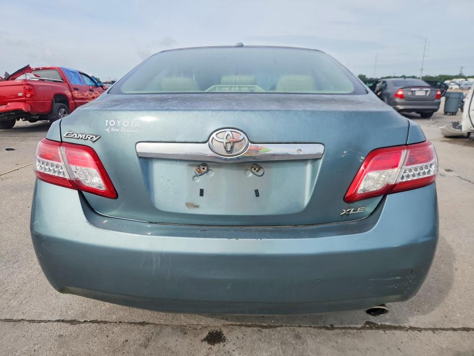55580406 :رقم المزاد ، 4T4BF3EK1BR152255 vin ، 2011 Toyota Camry مزاد بيع