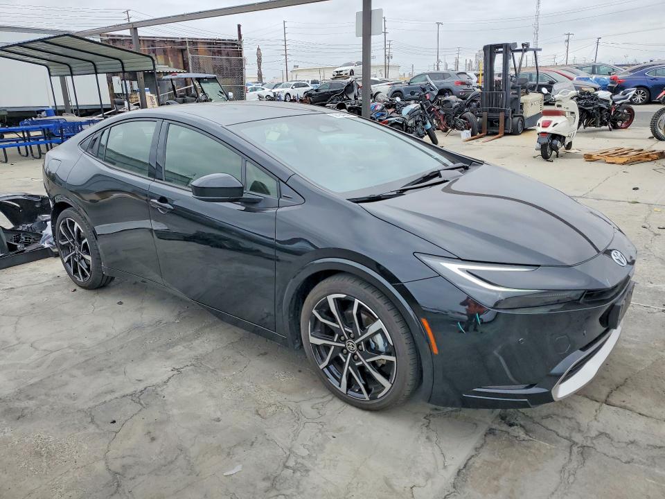 Продажа на аукционе авто 2025 Toyota Prius Plug-in Hybrid, vin: JTDACACU7S3047124, номер лота: 59184286
