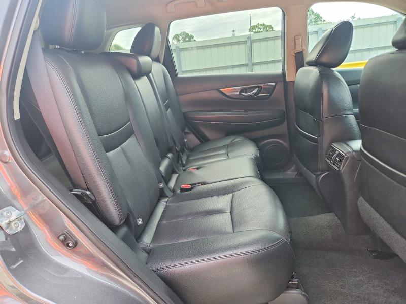 Aukcja sprzedaży 2017 Nissan Rogue, vin: 5N1AT2MT1HC760262, numer aukcji: 54450026