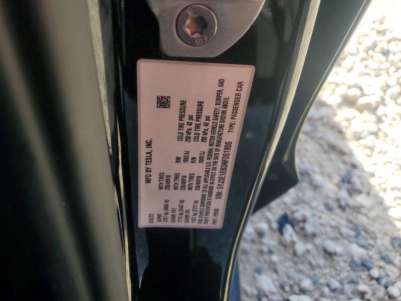 58221876 :رقم المزاد ، 5YJ3E1EB3NF261906 vin ، 2022 Tesla Model 3 مزاد بيع