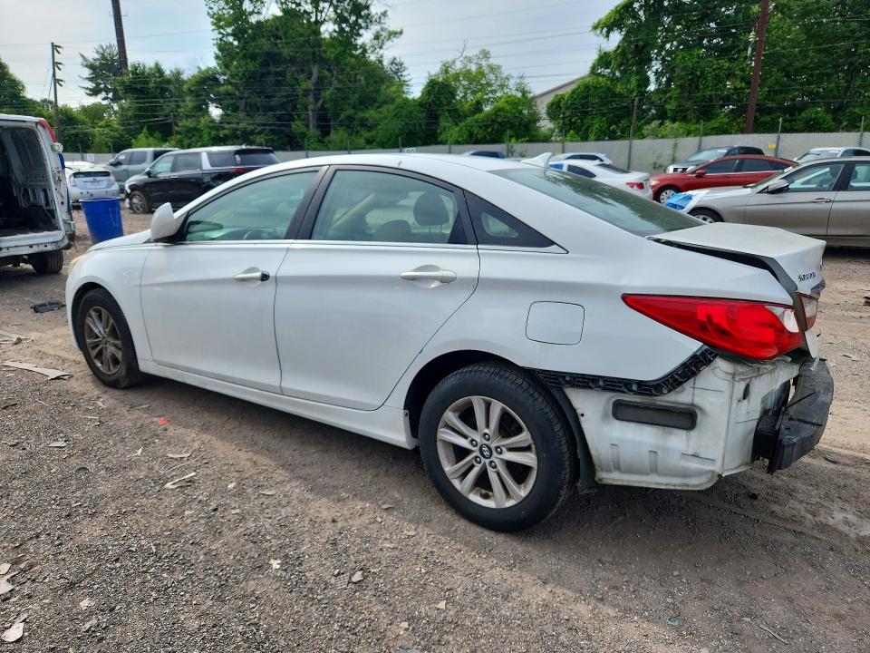 56859686 :رقم المزاد ، 5NPEB4AC5BH016040 vin ، 2011 Hyundai Sonata مزاد بيع