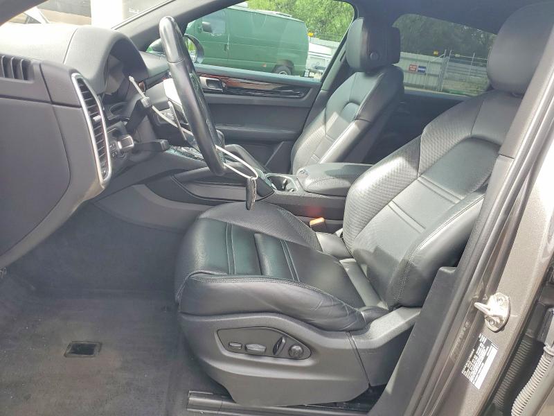 57424956 :رقم المزاد ، WP1AA2AY1NDA04400 vin ، 2022 Porsche Cayenne مزاد بيع