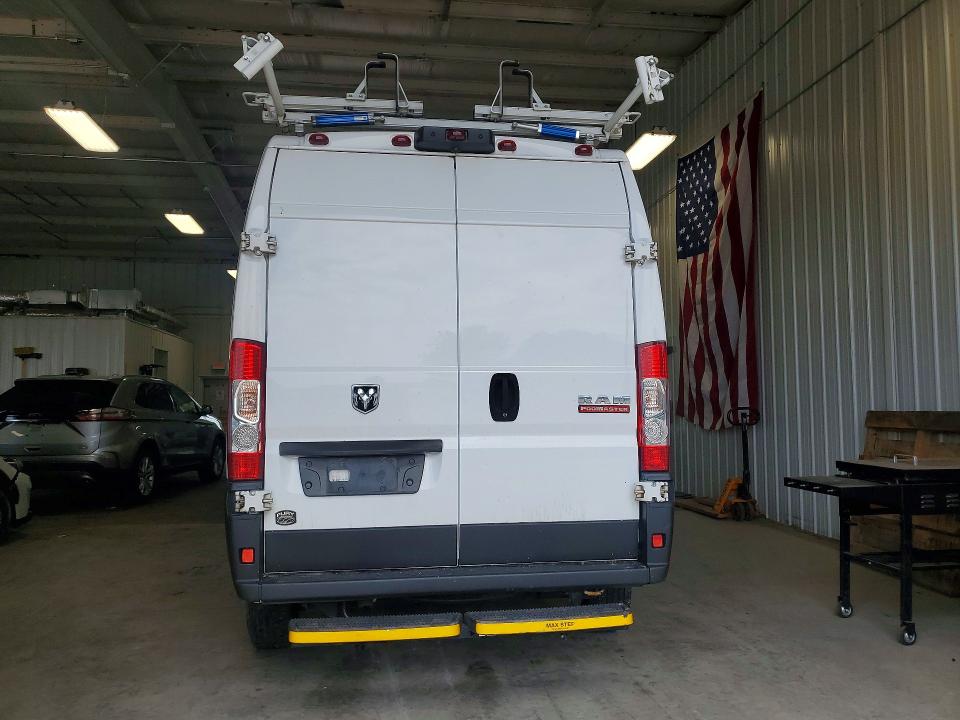 56585116 :رقم المزاد ، 3C6TRVCG4KE500432 vin ، 2019 Ram Promaster 2500 مزاد بيع