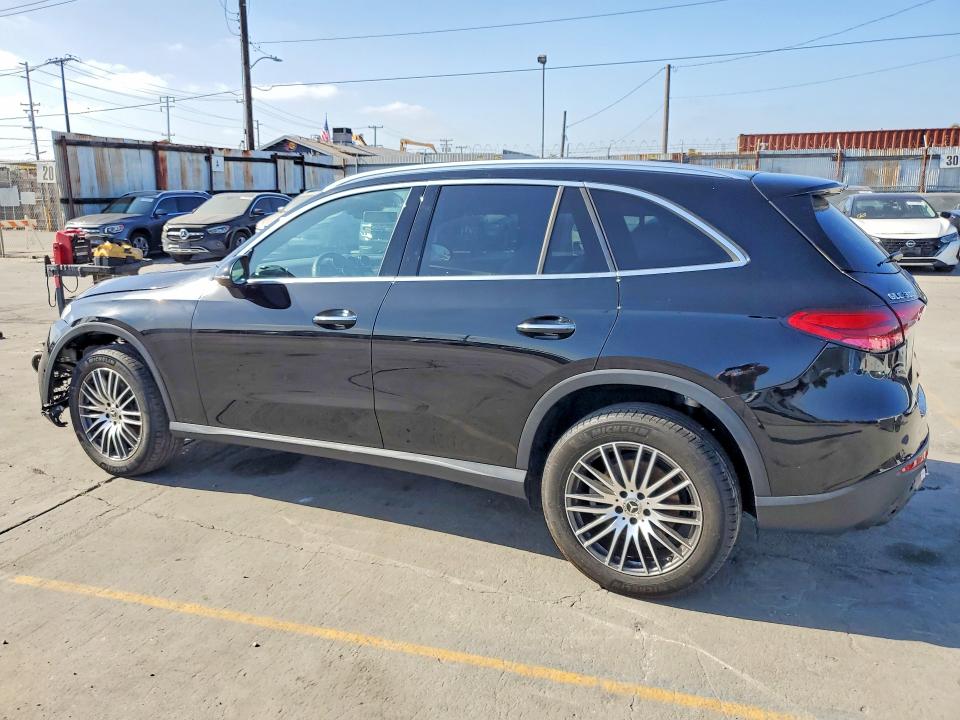 56852696 :رقم المزاد ، W1NKM4GB5RF184382 vin ، 2024 Mercedes-benz Glc مزاد بيع