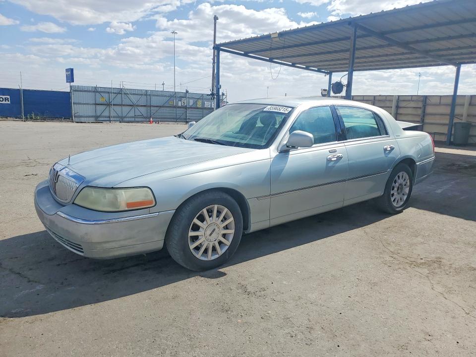 2007 Lincoln Town Car მანქანა იყიდება აუქციონზე, vin: 1LNHM81W17Y617942, აუქციონის ნომერი: 85965215