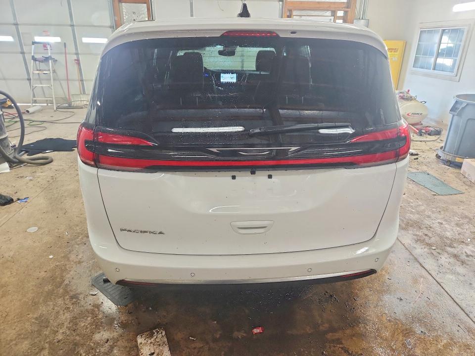 Продажа на аукционе авто 2027 Chrysler Pacifica, vin: 2C4RC1BG7VR556169, номер лота: 56002346