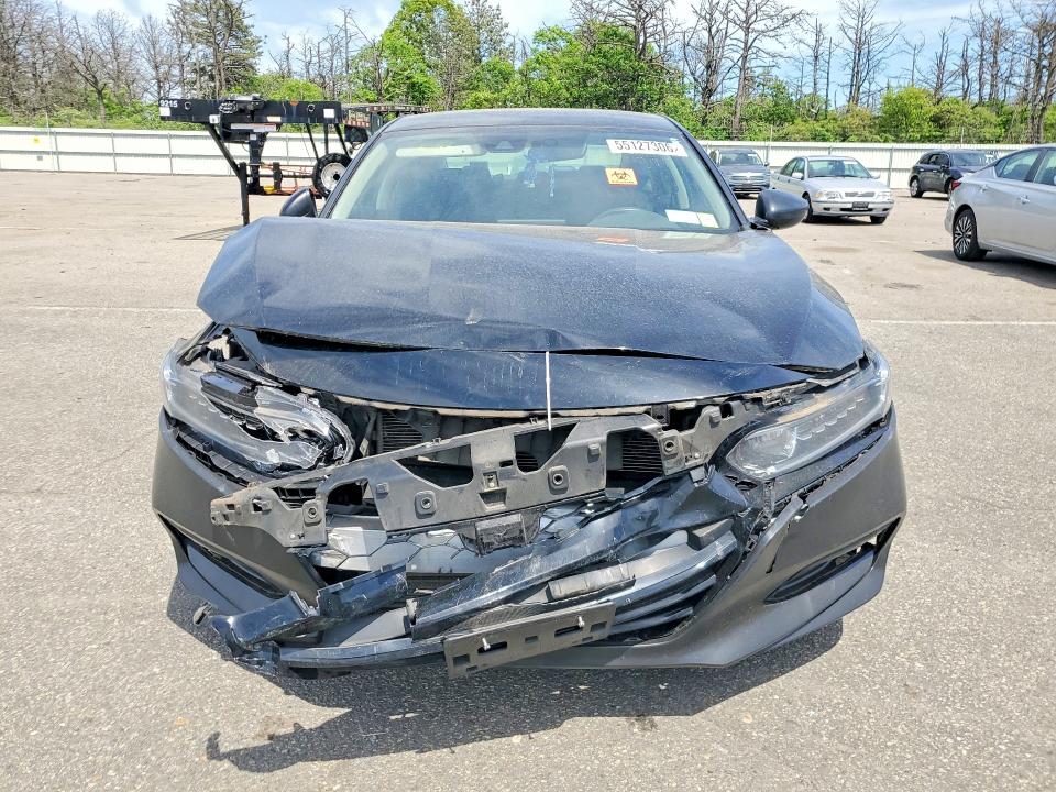 2019 Honda Accord მანქანა იყიდება აუქციონზე, vin: 1HGCV1F16KA027352, აუქციონის ნომერი: 55127306