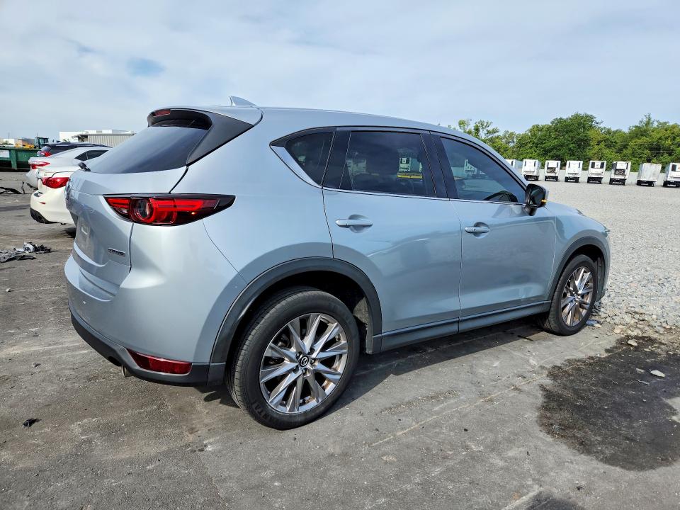 Продаж на аукціоні авто 2021 Mazda Cx-5, vin: JM3KFADM3M1358971, номер лоту: 55684026