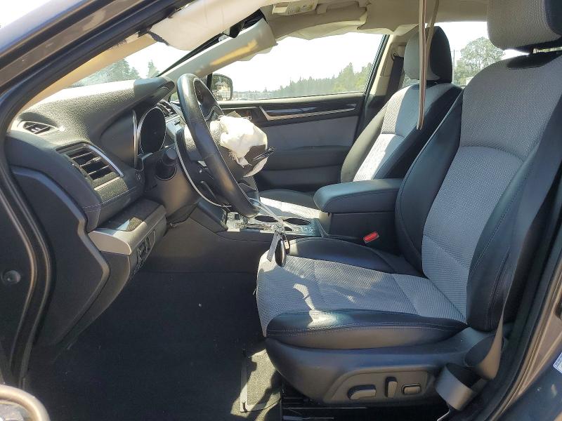 58733736 :رقم المزاد ، 4S3BNAS69J3011533 vin ، 2018 Subaru Legacy مزاد بيع