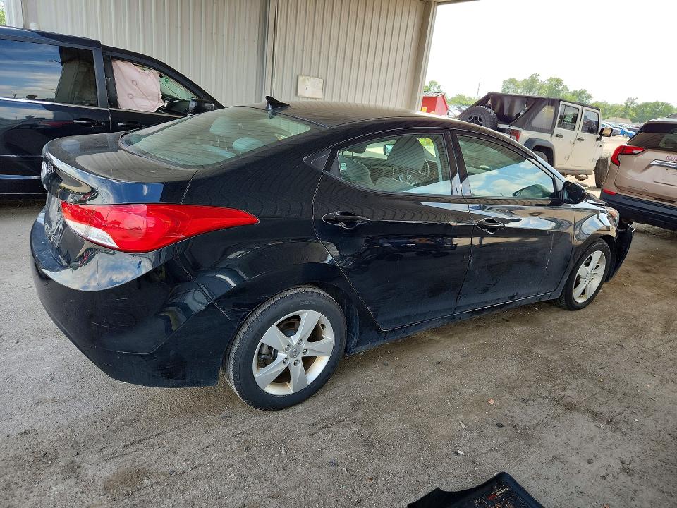 59218356 :رقم المزاد ، 5NPDH4AE9DH331471 vin ، 2013 Hyundai Elantra مزاد بيع