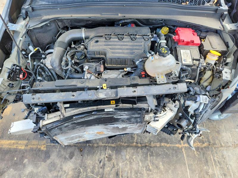57703356 :رقم المزاد ، ZACNJDB18NPN78992 vin ، 2022 Jeep Renegade مزاد بيع