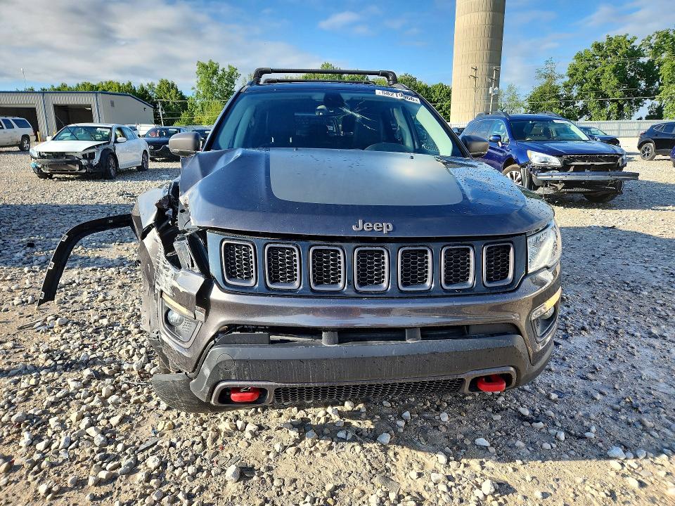 2018 Jeep Compass მანქანა იყიდება აუქციონზე, vin: 3C4NJDDB8JT231089, აუქციონის ნომერი: 58219066