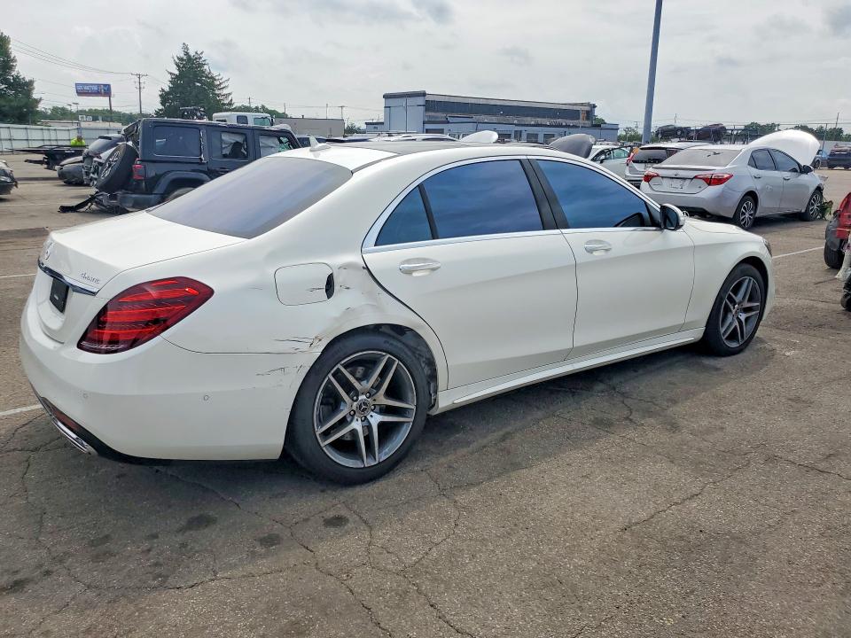 56230776 :رقم المزاد ، WDDUG8GB0KA425207 vin ، 2019 Mercedes-benz S مزاد بيع