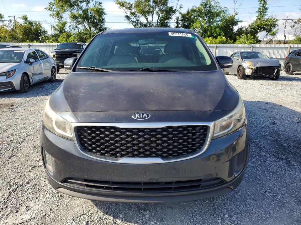 55814846 :رقم المزاد ، KNDMB5C18G6105678 vin ، 2016 Kia Sedona مزاد بيع