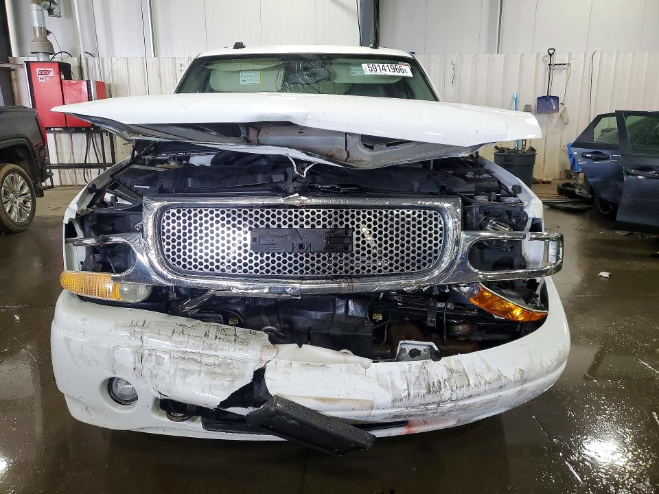 59141966 :رقم المزاد ، 1GKEK63U24J161889 vin ، 2004 Gmc Yukon مزاد بيع