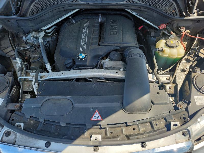 58082346 :رقم المزاد ، 5UXKR0C51G0P33348 vin ، 2016 Bmw X5 مزاد بيع