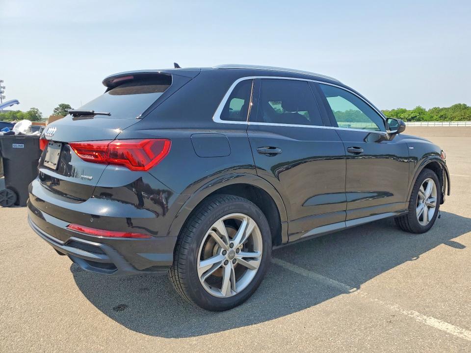 2020 Audi Q3 მანქანა იყიდება აუქციონზე, vin: WA1DECF34L1013980, აუქციონის ნომერი: 59007496