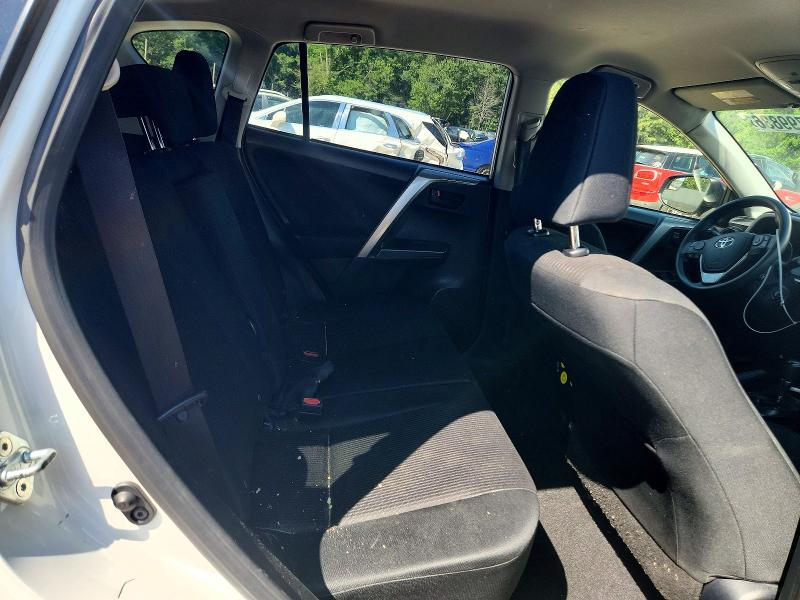 58799836 :رقم المزاد ، JTMBFREV1JJ727241 vin ، 2018 Toyota Rav4 مزاد بيع