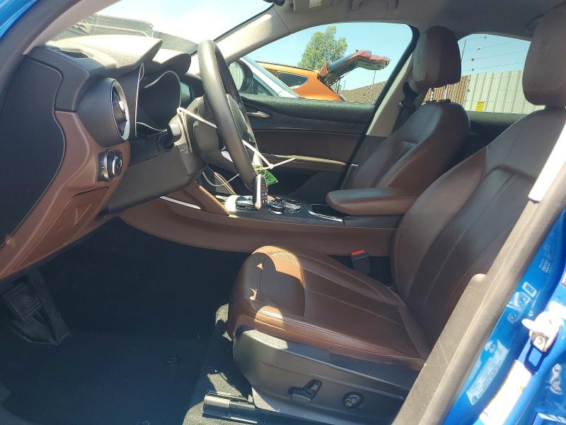 56521016 :رقم المزاد ، ZASPAJAN3L7C84304 vin ، 2020 Alfa Romeo Stelvio مزاد بيع