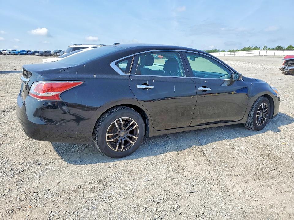 Продажа на аукционе авто 2015 Nissan Altima, vin: 1N4AL3AP4FN323171, номер лота: 58286016