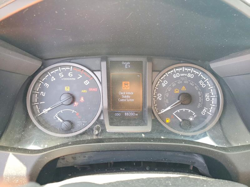 55190516 :رقم المزاد ، 3TMAZ5CN1HM051983 vin ، 2017 Toyota Tacoma مزاد بيع