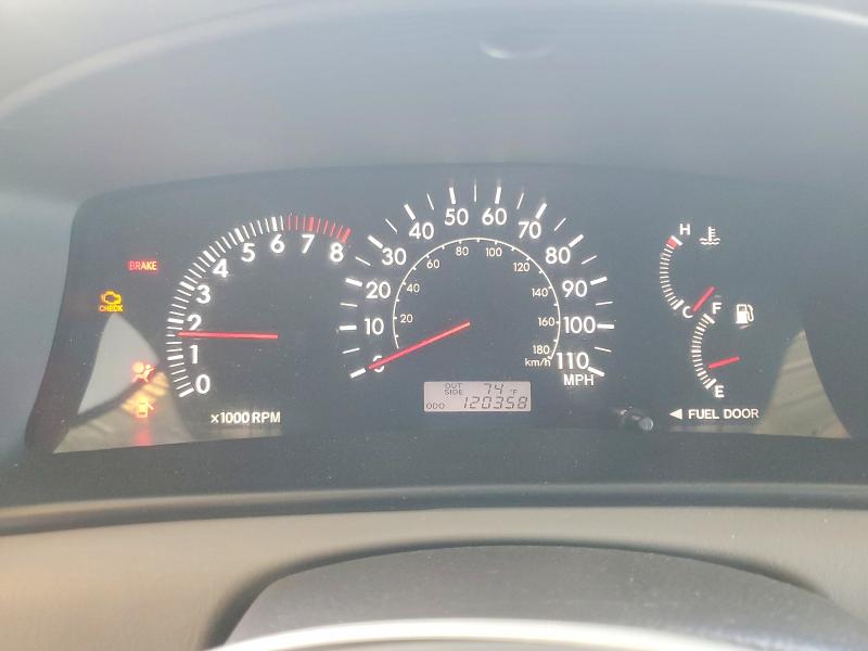 56432946 :رقم المزاد ، JTDBR32E760077045 vin ، 2006 Toyota Corolla مزاد بيع