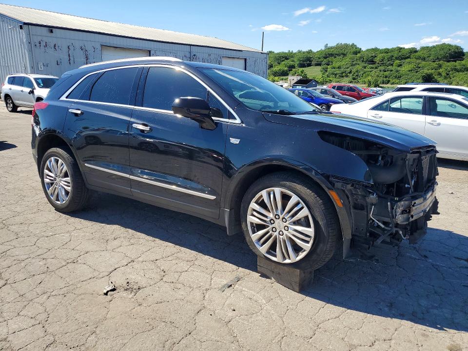 58104686 :رقم المزاد ، 1GYKNERS3HZ103684 vin ، 2017 Cadillac Xt5 مزاد بيع