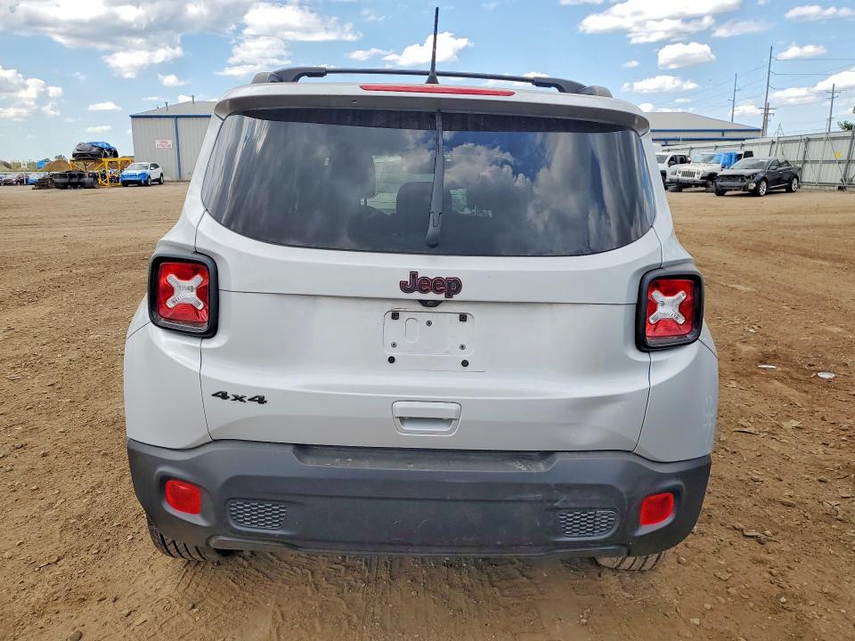 55545656 :رقم المزاد ، ZACNJBBB7LPL75103 vin ، 2020 Jeep Renegade مزاد بيع