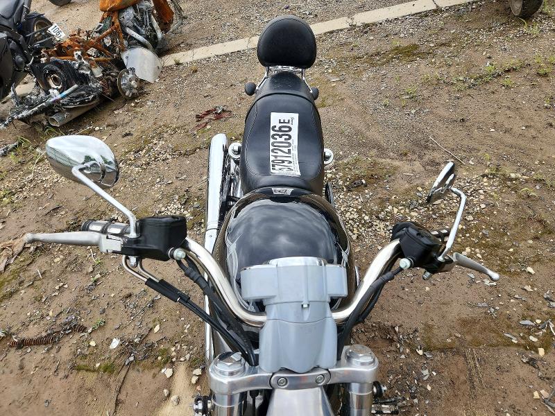 57912036 :رقم المزاد ، 1HD1HBZ144K809286 vin ، 2004 Harley-davidson Vrscb مزاد بيع