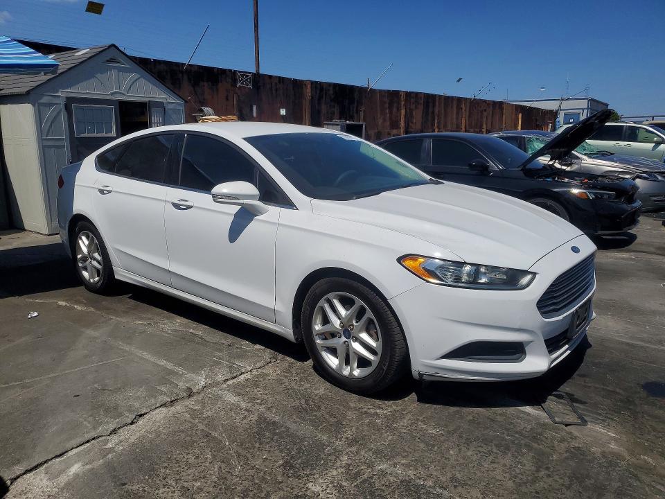 Продажа на аукционе авто 2016 Ford Fusion, vin: 3FA6P0H77GR126296, номер лота: 85459795