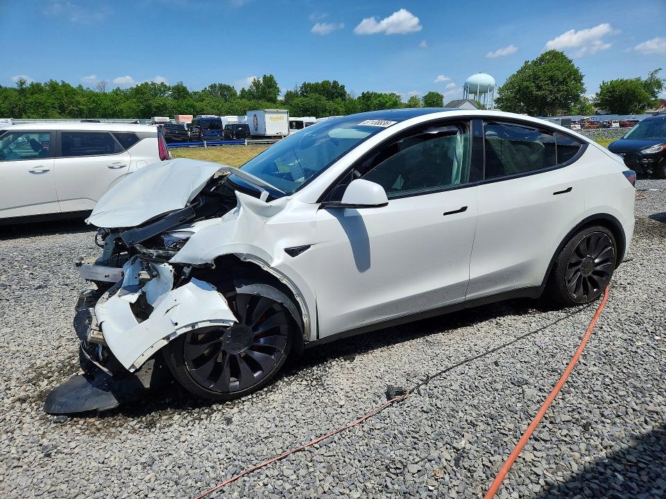 2022 Tesla Model Y მანქანა იყიდება აუქციონზე, vin: 7SAYGDEF5NF308747, აუქციონის ნომერი: 57138836