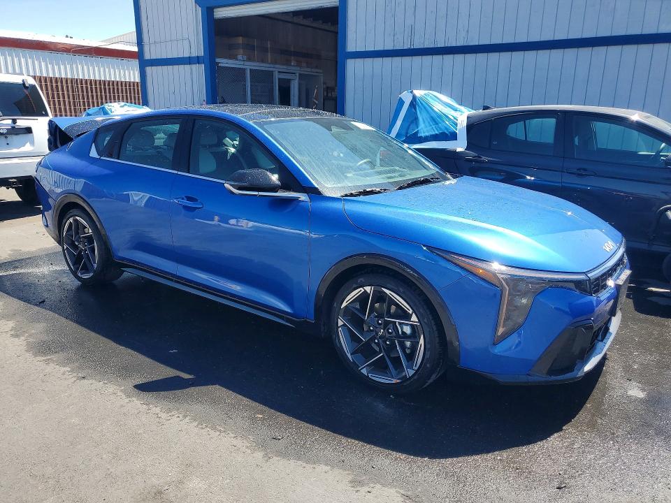 2026 Kia K4 მანქანა იყიდება აუქციონზე, vin: 3KPFW4DE6TE282050, აუქციონის ნომერი: 85791565