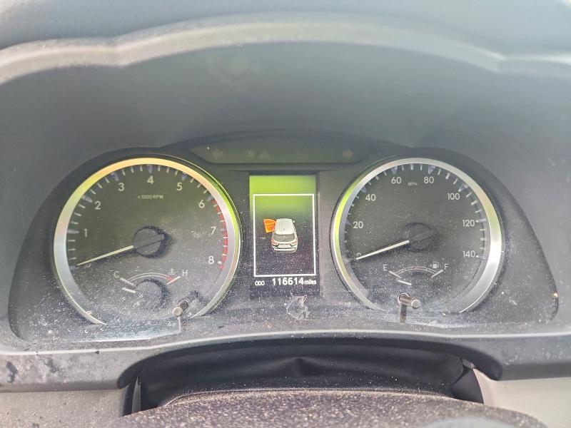 57388156 :رقم المزاد ، 5TDZARFH1KS054770 vin ، 2019 Toyota Highlander مزاد بيع