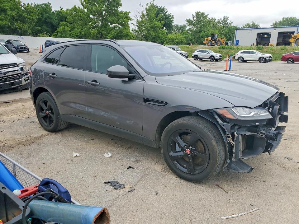 56677046 :رقم المزاد ، SADCK2FXXJA255164 vin ، 2018 Jaguar F-pace مزاد بيع