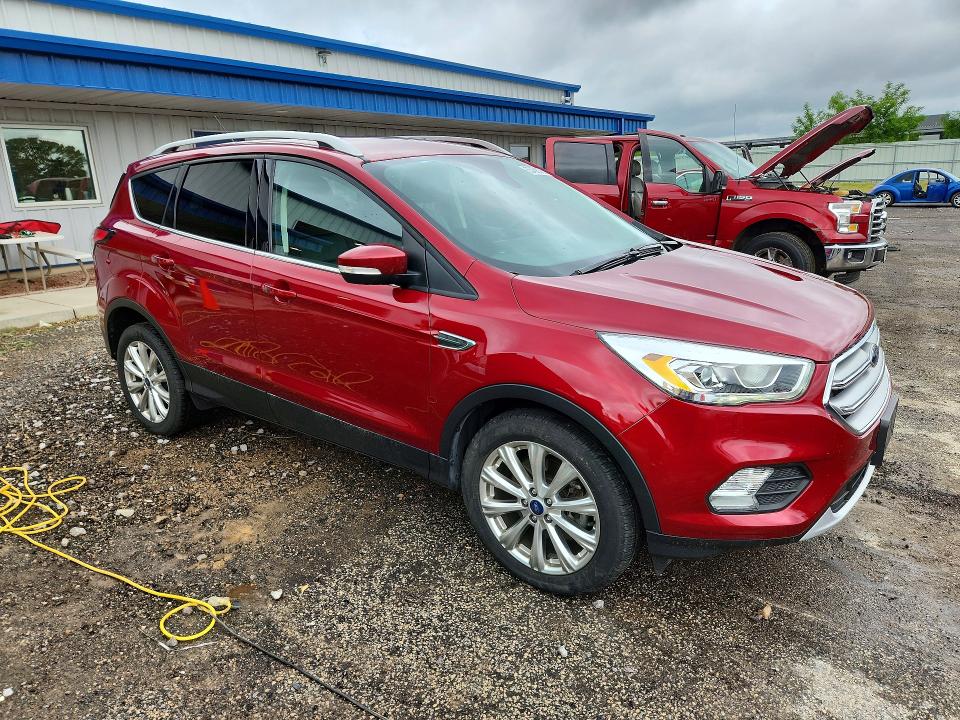 55468336 :رقم المزاد ، 1FMCU9JD7HUB77992 vin ، 2017 Ford Escape مزاد بيع