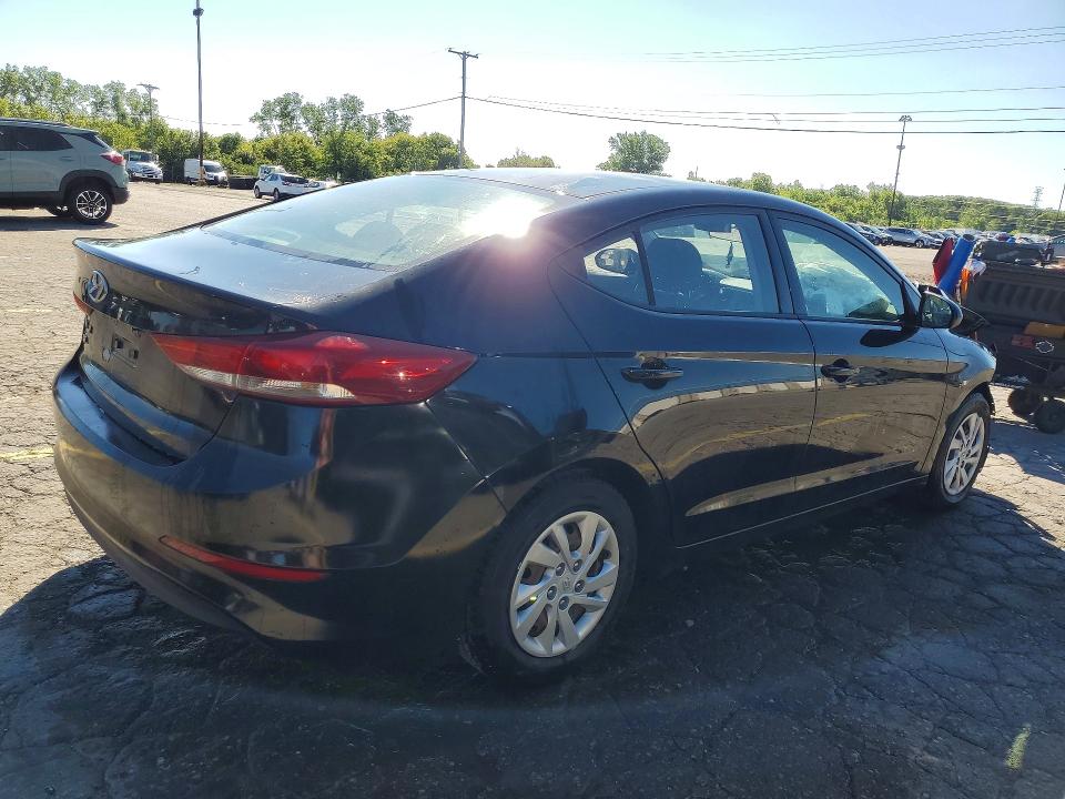 57951976 :رقم المزاد ، 5NPD74LF4JH233744 vin ، 2018 Hyundai Elantra مزاد بيع