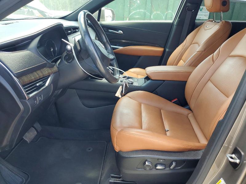 59110296 :رقم المزاد ، 1GYFZDR4XLF074633 vin ، 2020 Cadillac Xt4 مزاد بيع