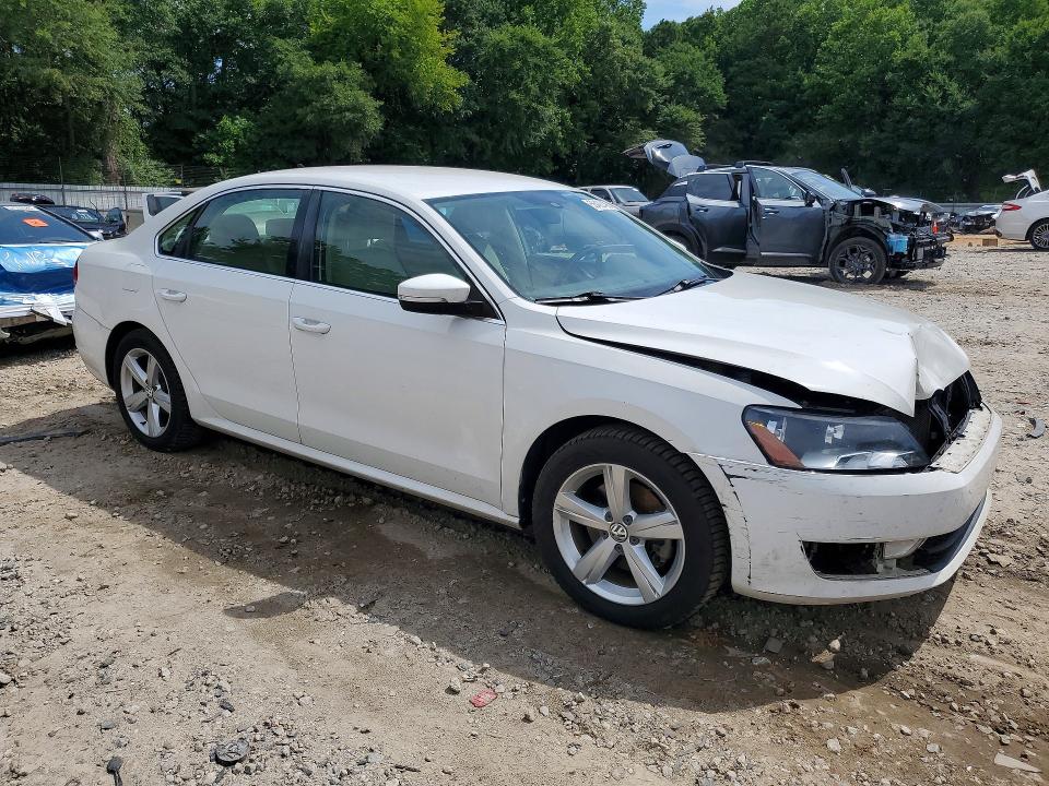 2015 Volkswagen Passat მანქანა იყიდება აუქციონზე, vin: 1VWAS7A39FC085196, აუქციონის ნომერი: 56422406