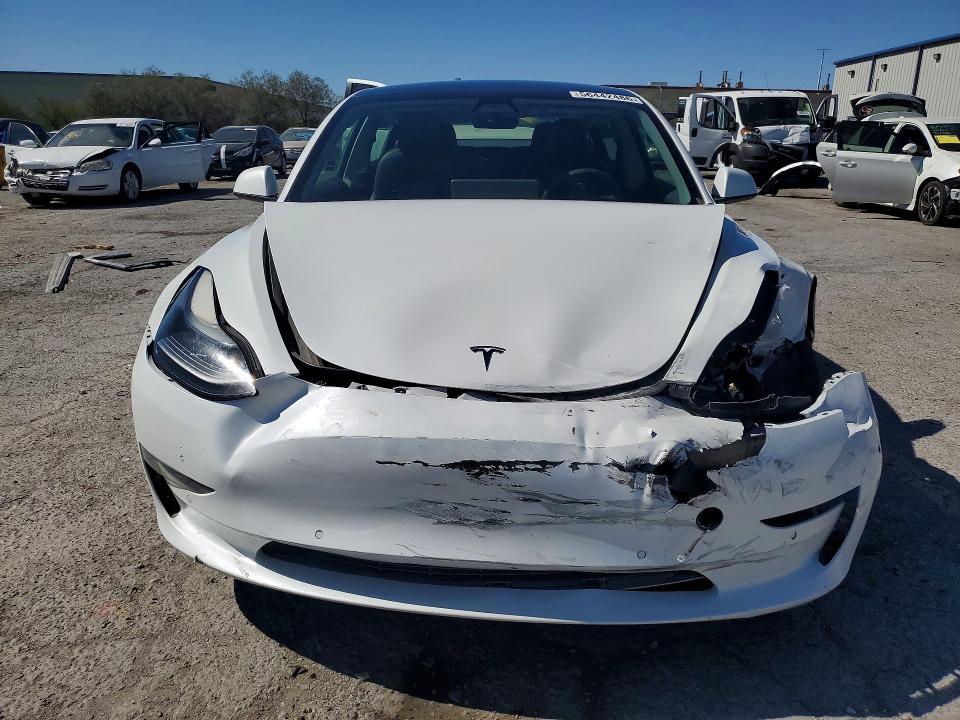 56442486 :رقم المزاد ، 5YJ3E1EA3NF113455 vin ، 2022 Tesla Model 3 مزاد بيع