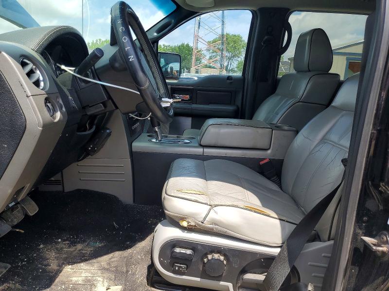 2006 Lincoln Mark Lt მანქანა იყიდება აუქციონზე, vin: 5LTPW18506FJ15946, აუქციონის ნომერი: 56074146