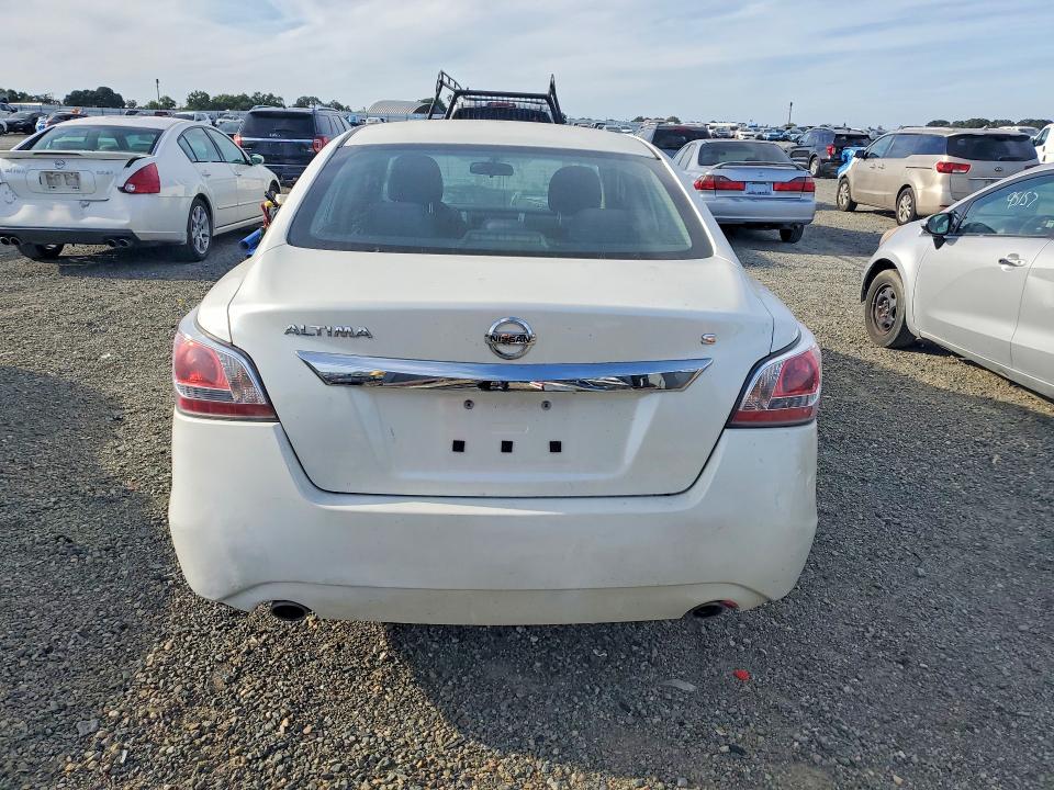 55567006 :رقم المزاد ، 1N4AL3AP6FC135005 vin ، 2015 Nissan Altima مزاد بيع