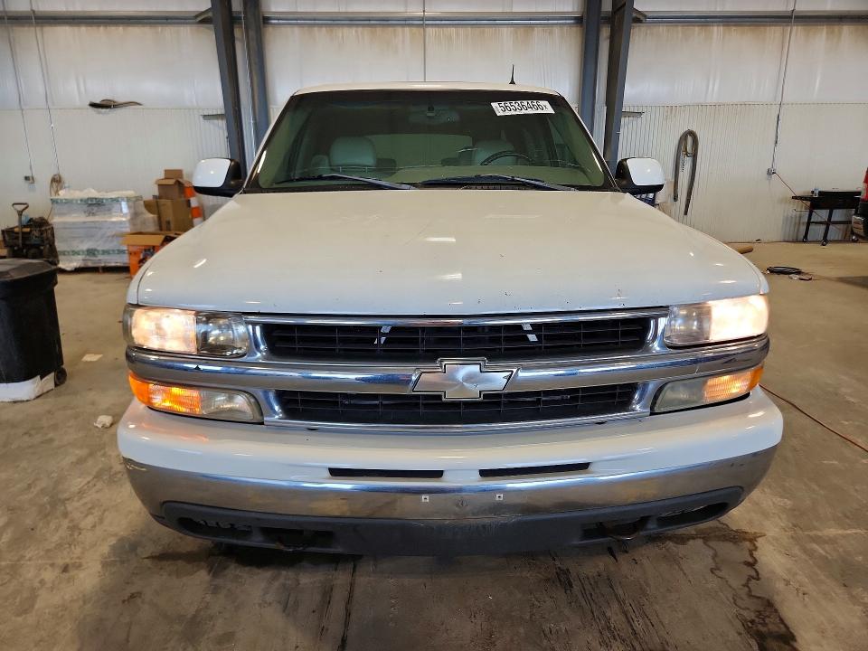 56536466 :رقم المزاد ، 1GNEK13Z72J243776 vin ، 2002 Chevrolet Tahoe مزاد بيع