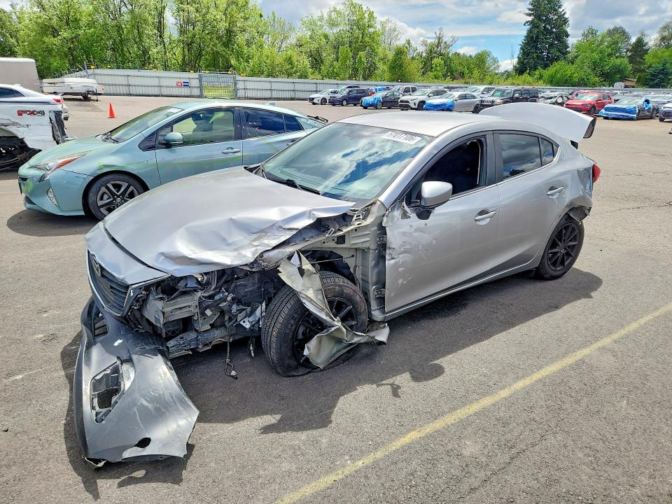 57017106 :رقم المزاد ، 3MZBM1U76GM307252 vin ، 2016 Mazda 3 مزاد بيع