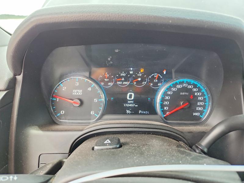 57501396 :رقم المزاد ، 1GNSCHKC9HR305727 vin ، 2017 Chevrolet Suburban مزاد بيع